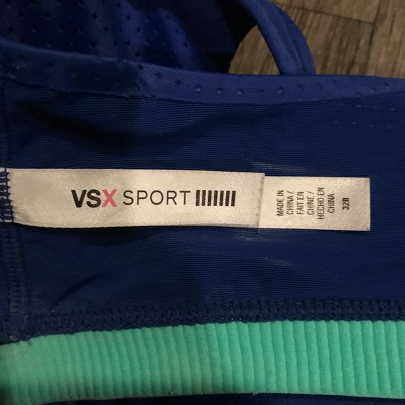 SOLD Victoria’s Secret Sports Bra Strappy blue - Picture 6 of 6
